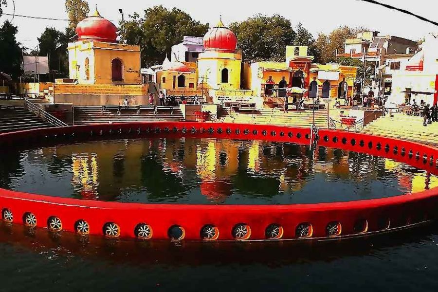 Varanasi Naimisharanya Tour